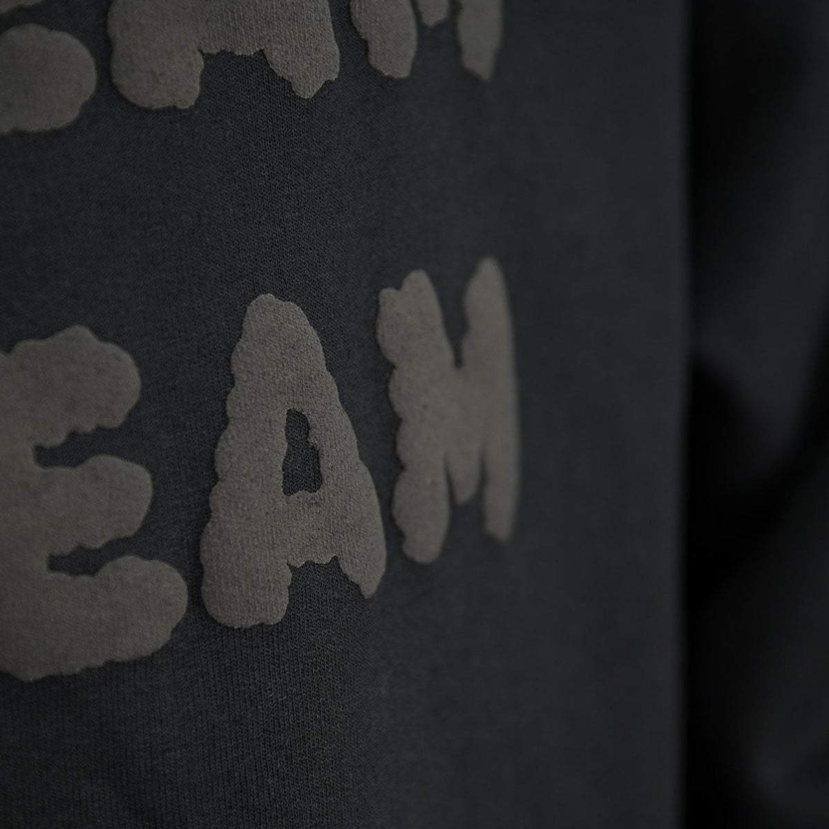 Dream Dream Dream Puff Crewneck Sweatshirt
