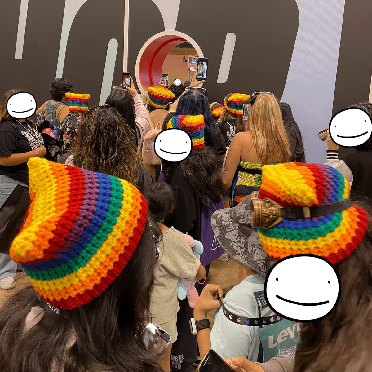 VidCon 2025 Dream Pastel Rainbow Cat Beanie with Blob Button